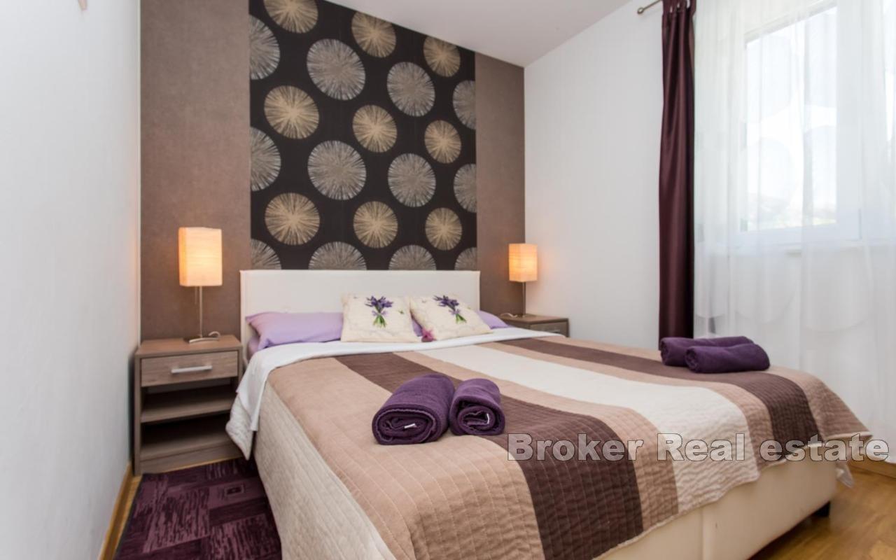 Two-bedroom apartment near the sea