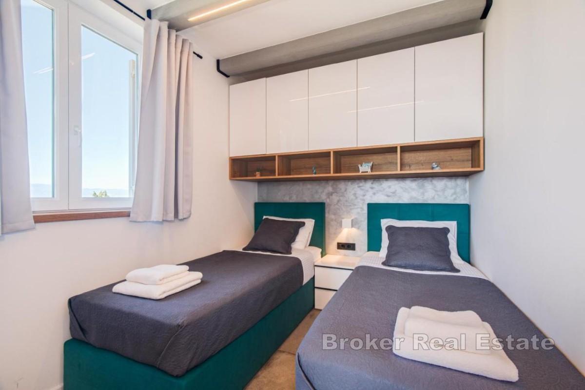 Trzypokojowy apartament z widokiem na morze