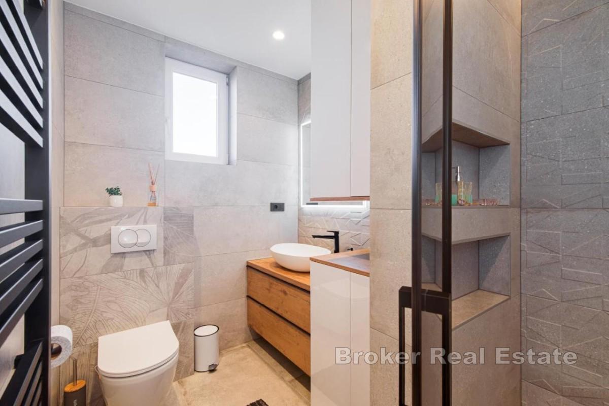 Trzypokojowy apartament z widokiem na morze