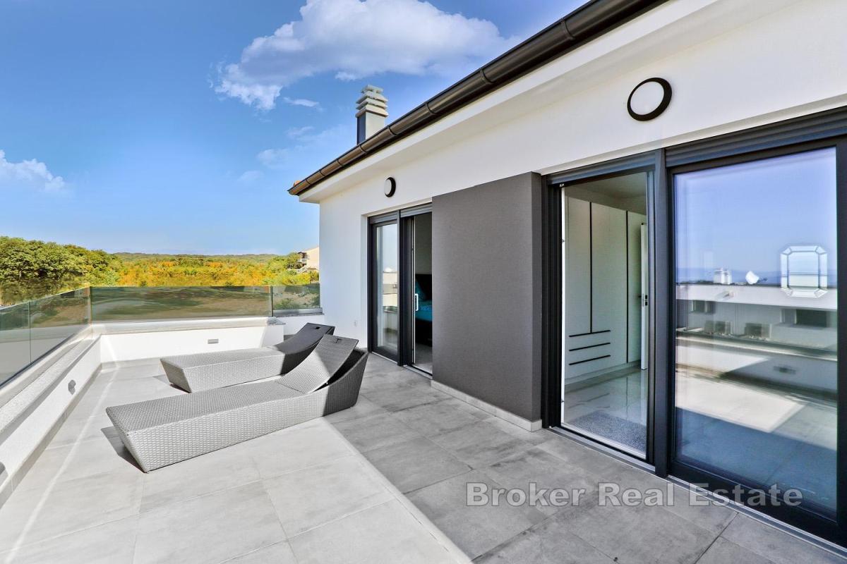 Villa moderne avec vue mer