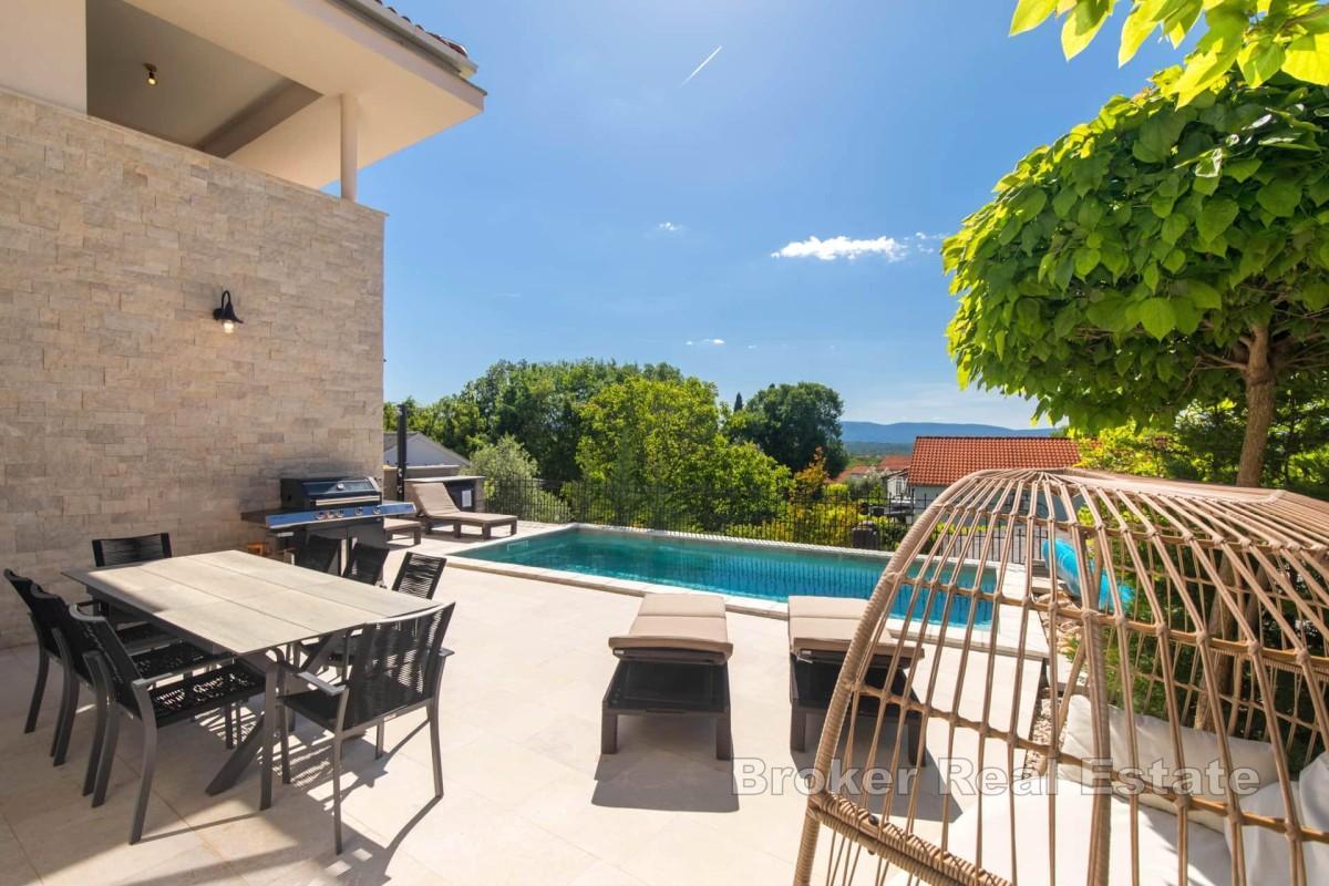 Parhus med havsutsikt