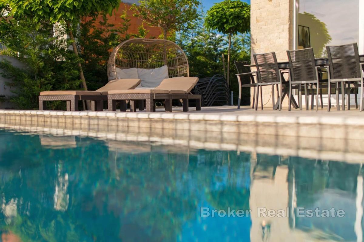 Parhus med havsutsikt