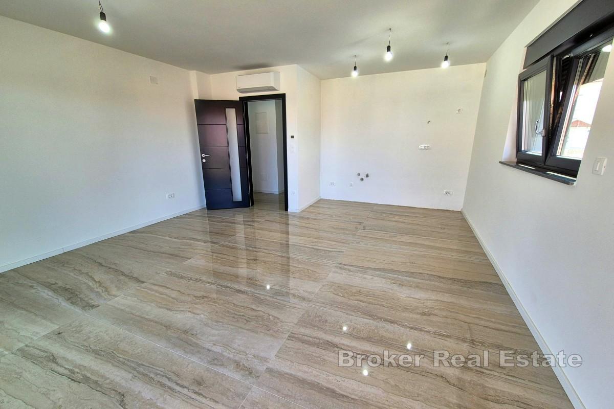 Appartement moderne avec vue sur la mer
