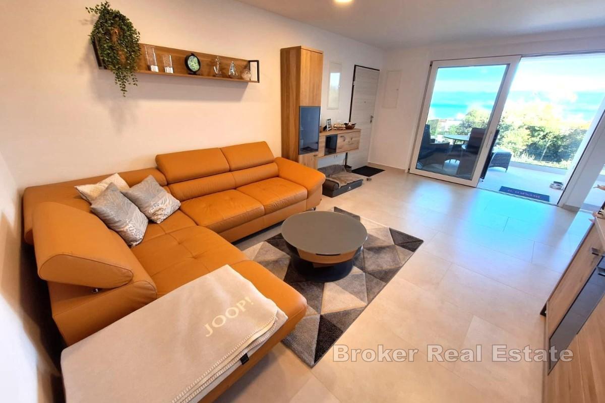 Dvosoban stan u blizini mora