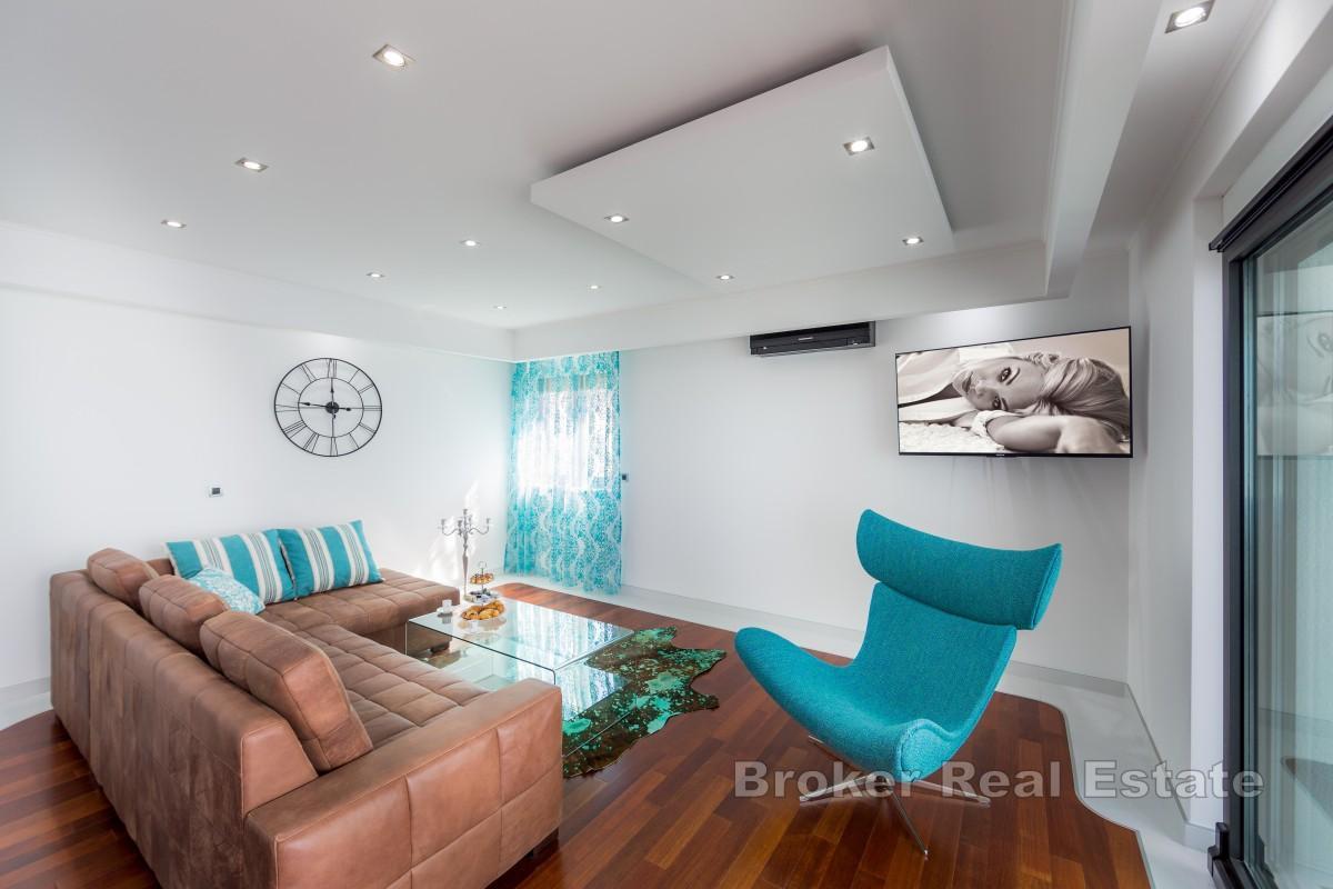 Luksusowy penthouse z widokiem na morze, blisko plaży