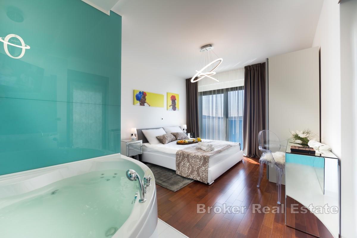 Luksusowy penthouse z widokiem na morze, blisko plaży