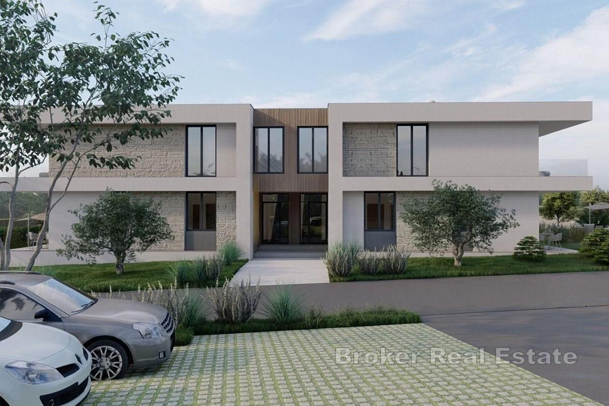 Modern lägenhet med trädgård nära Rovinj