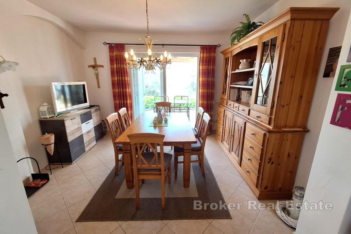 Дом на две семьи с видом на море