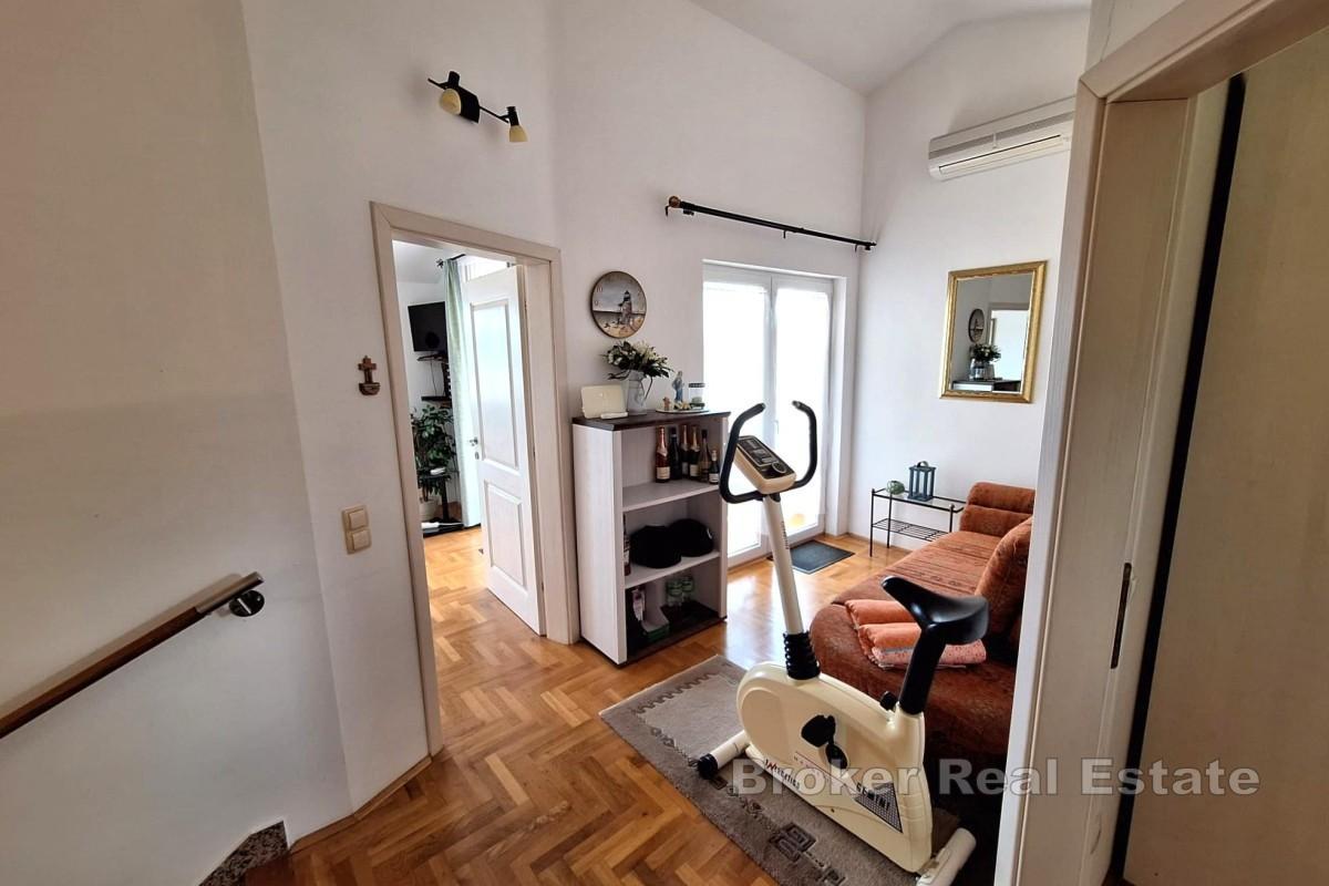 Дом на две семьи с видом на море