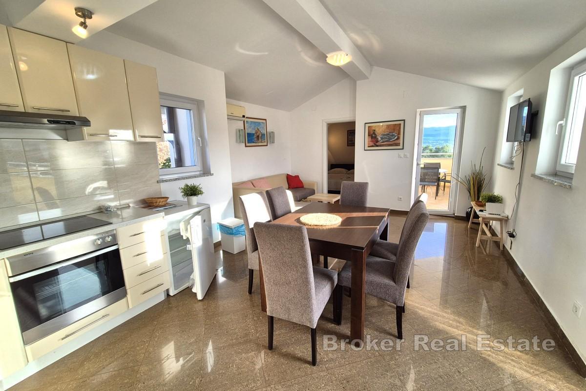 Dvoupokojový apartmán s výhledem na moře, blízko pláže