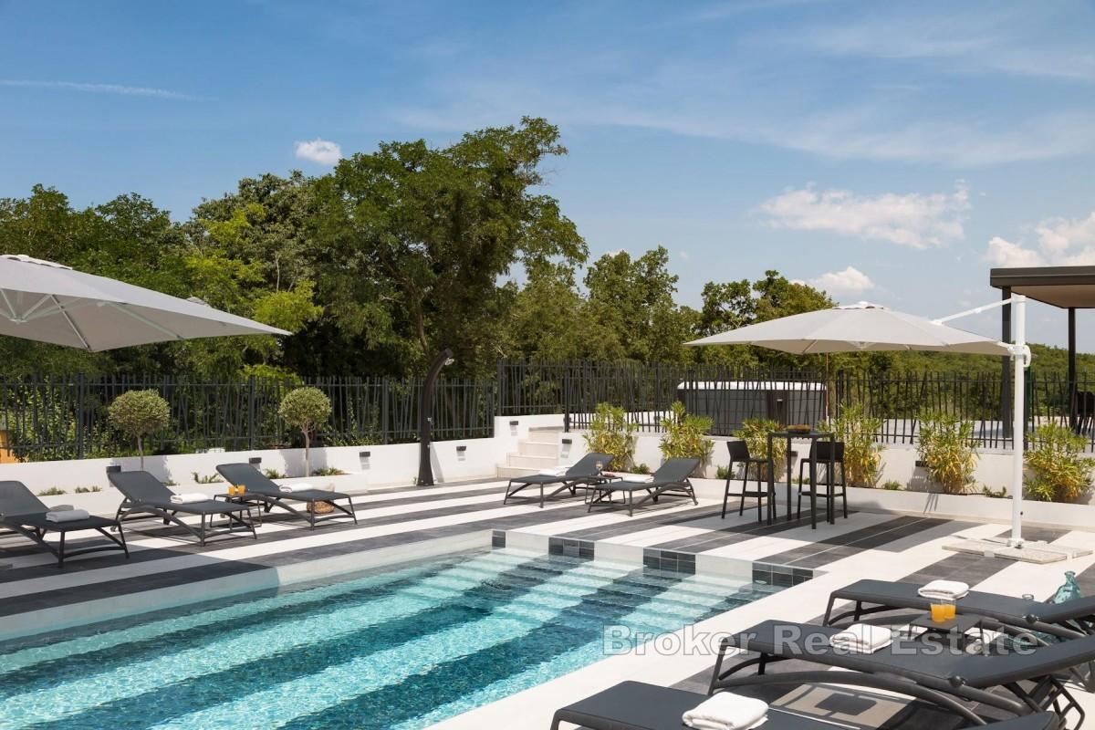 Villa mit Pool und Tennisplatz bei Vrsar