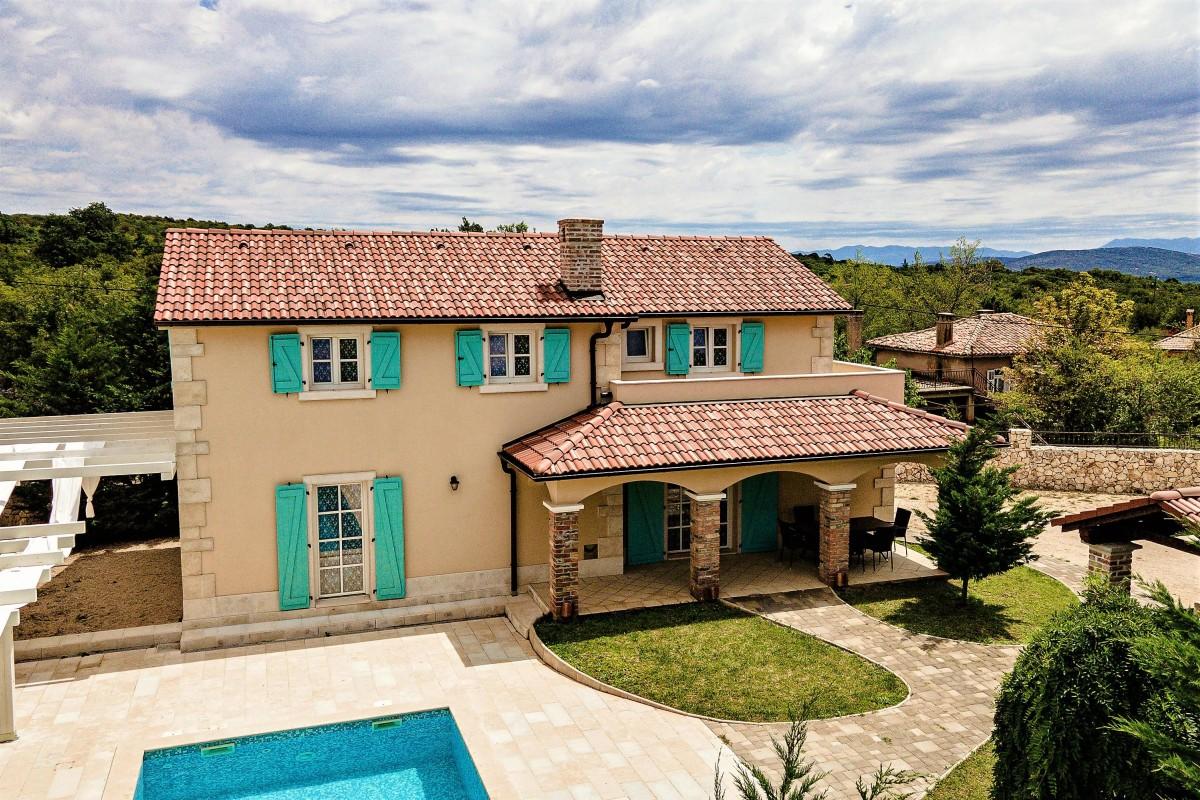 001-1021-63-Krk-villa-with-pool-and-garden-for-sale