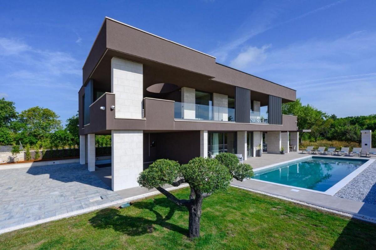 001-1021-64-Pula-villa-with-pool-and-sea-view-for-sale