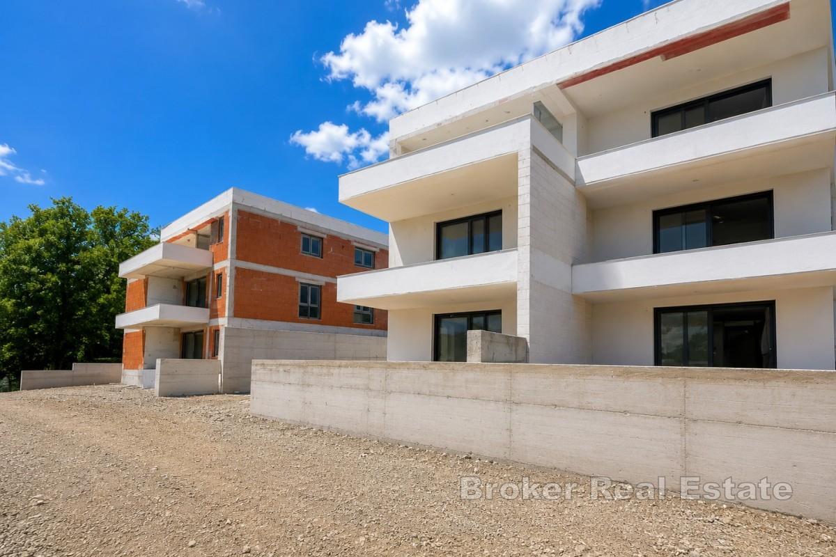 Appartement duplex avec piscine et vue mer