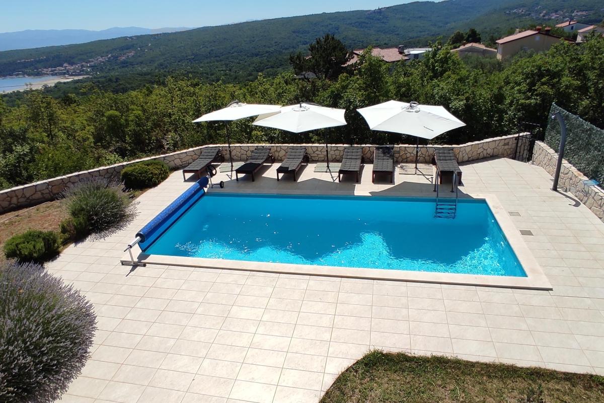 001-1021-73-Krk-Villa-with-panoramic-seaview-for-sale