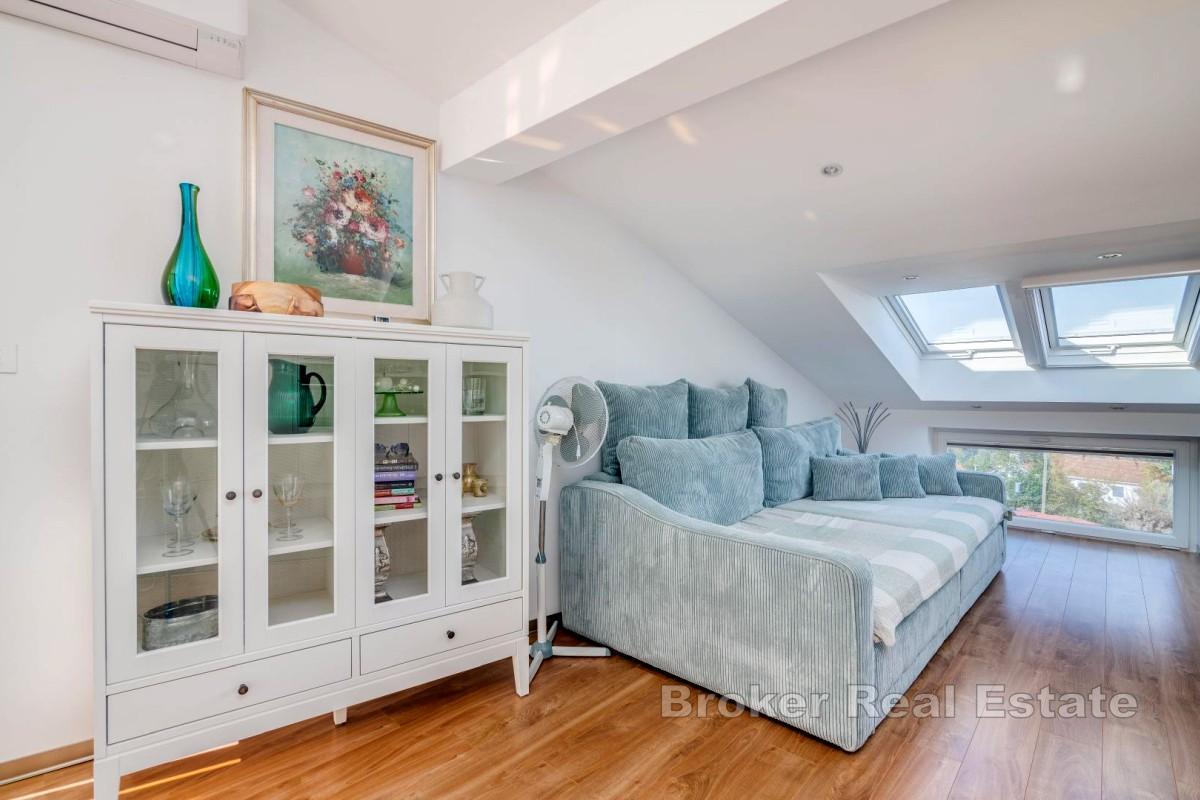 Apartment mit Meerblick und Parkplatz