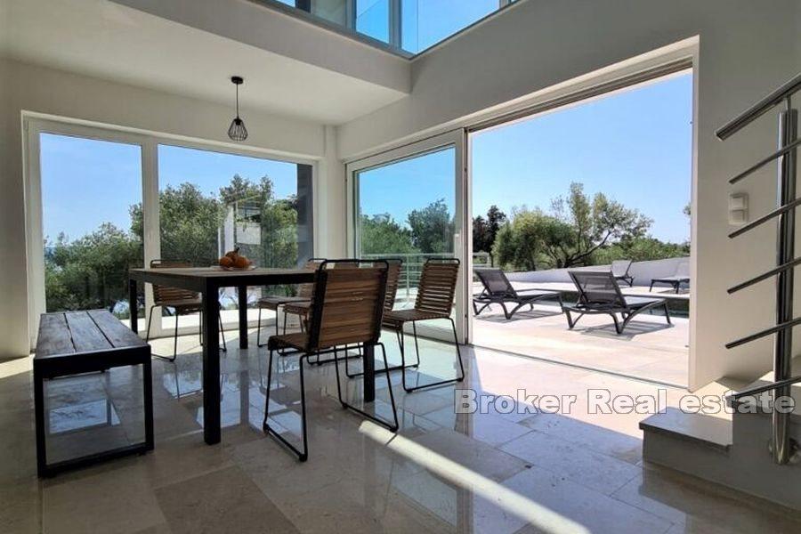 Modern villa with sea view