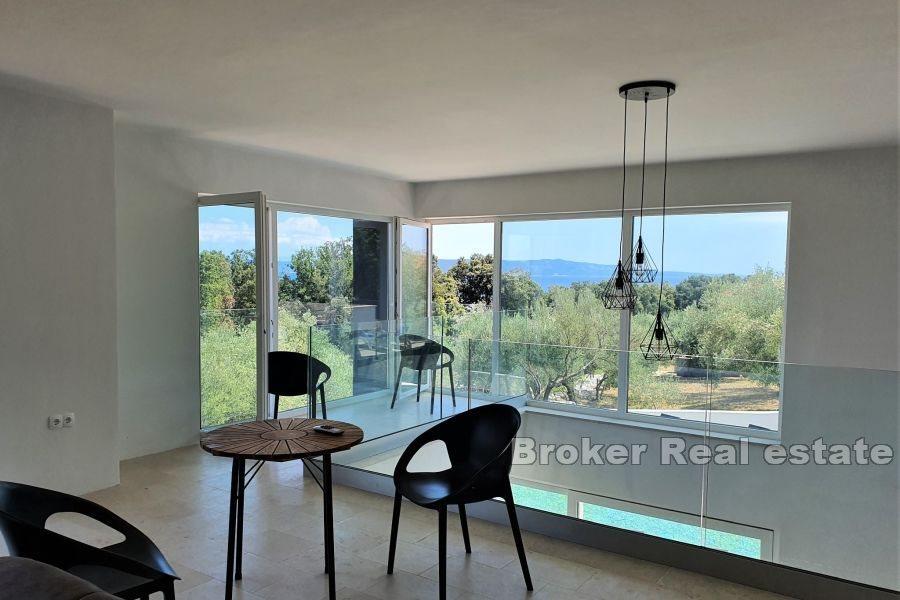 Moderne Villa mit Meerblick