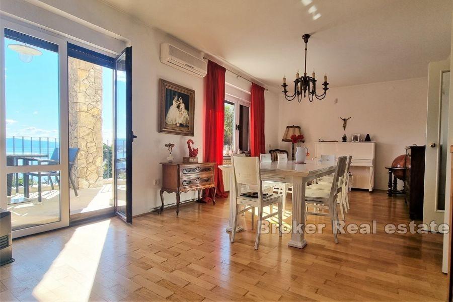 Renovated villa with sea view