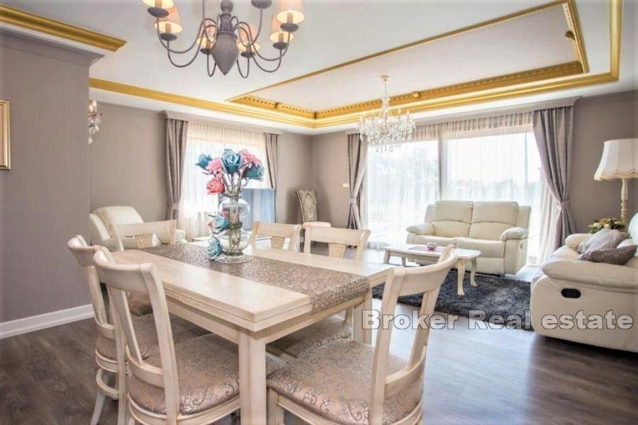 Vila s velkou zahradou