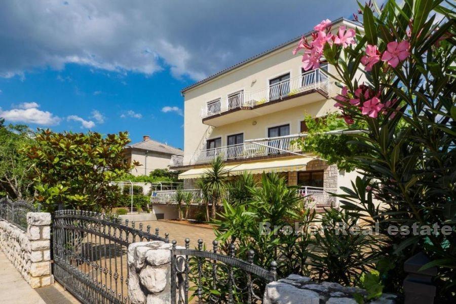 Okouzlující bytový dům