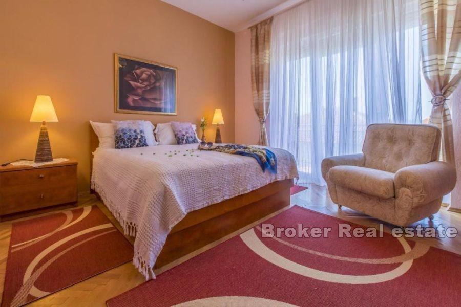 Частный дом в тихом месте