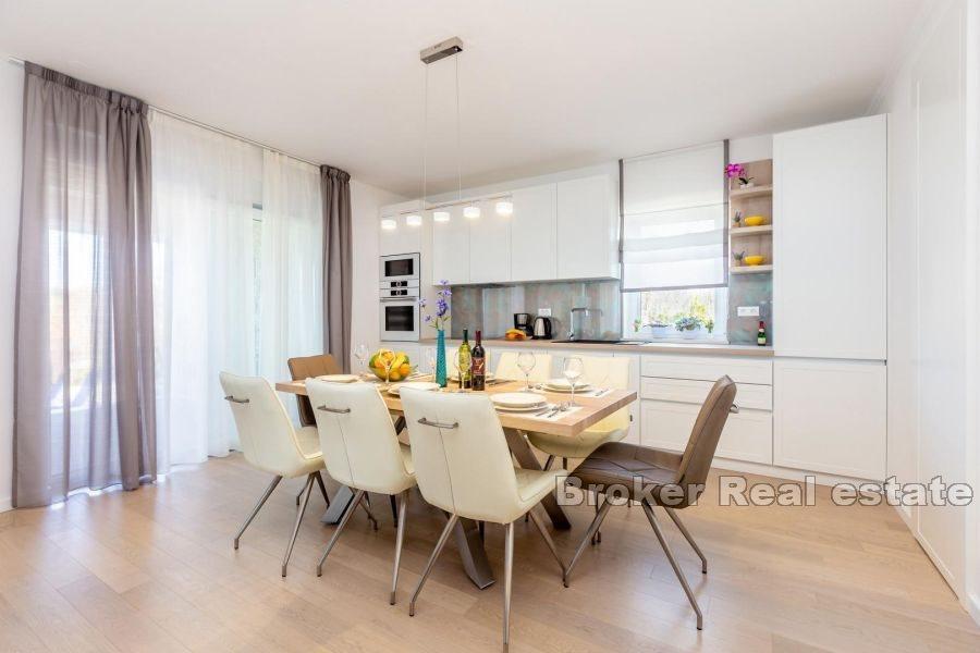 Vackert hus med pool