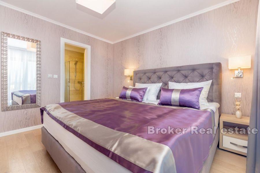 Vackert hus med pool