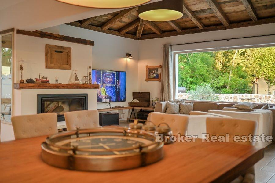 Luxury villa in a quiet location