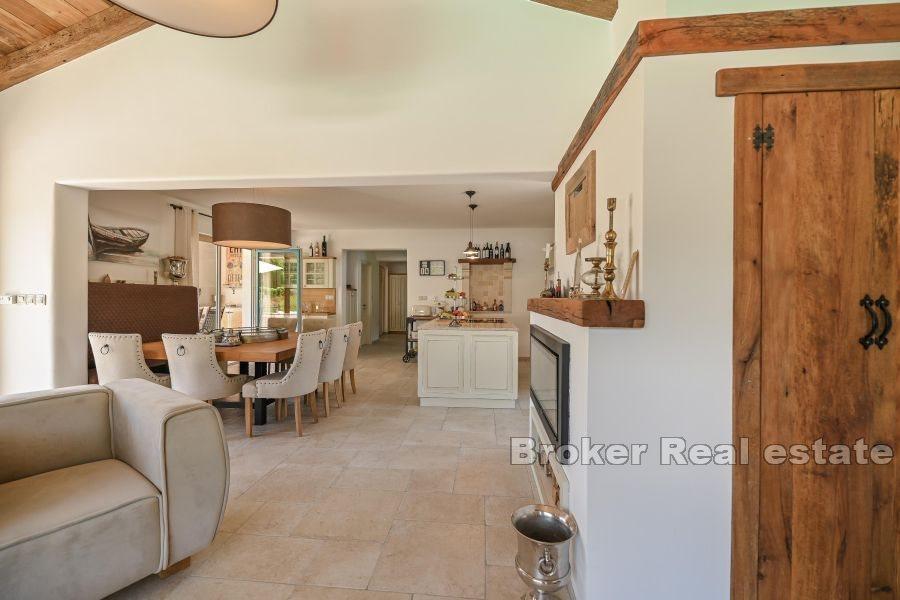 Luxury villa in a quiet location