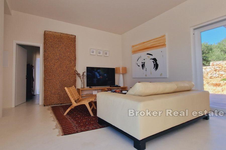 Mediteranska vila s bazenom I pogledom na more