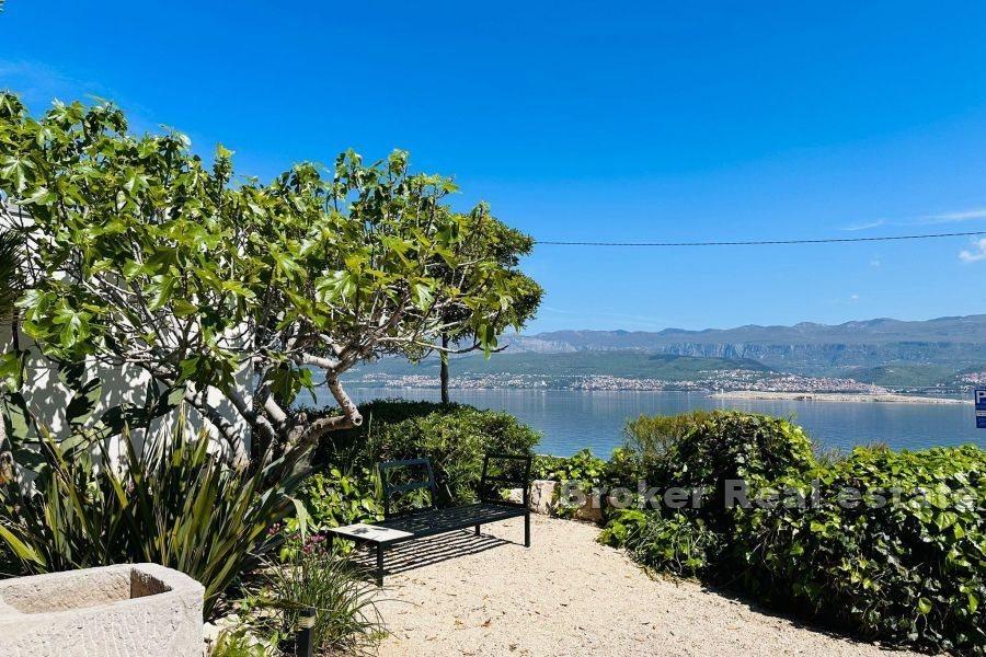 Dom bliźniaczy, pierwszy rząd do morza