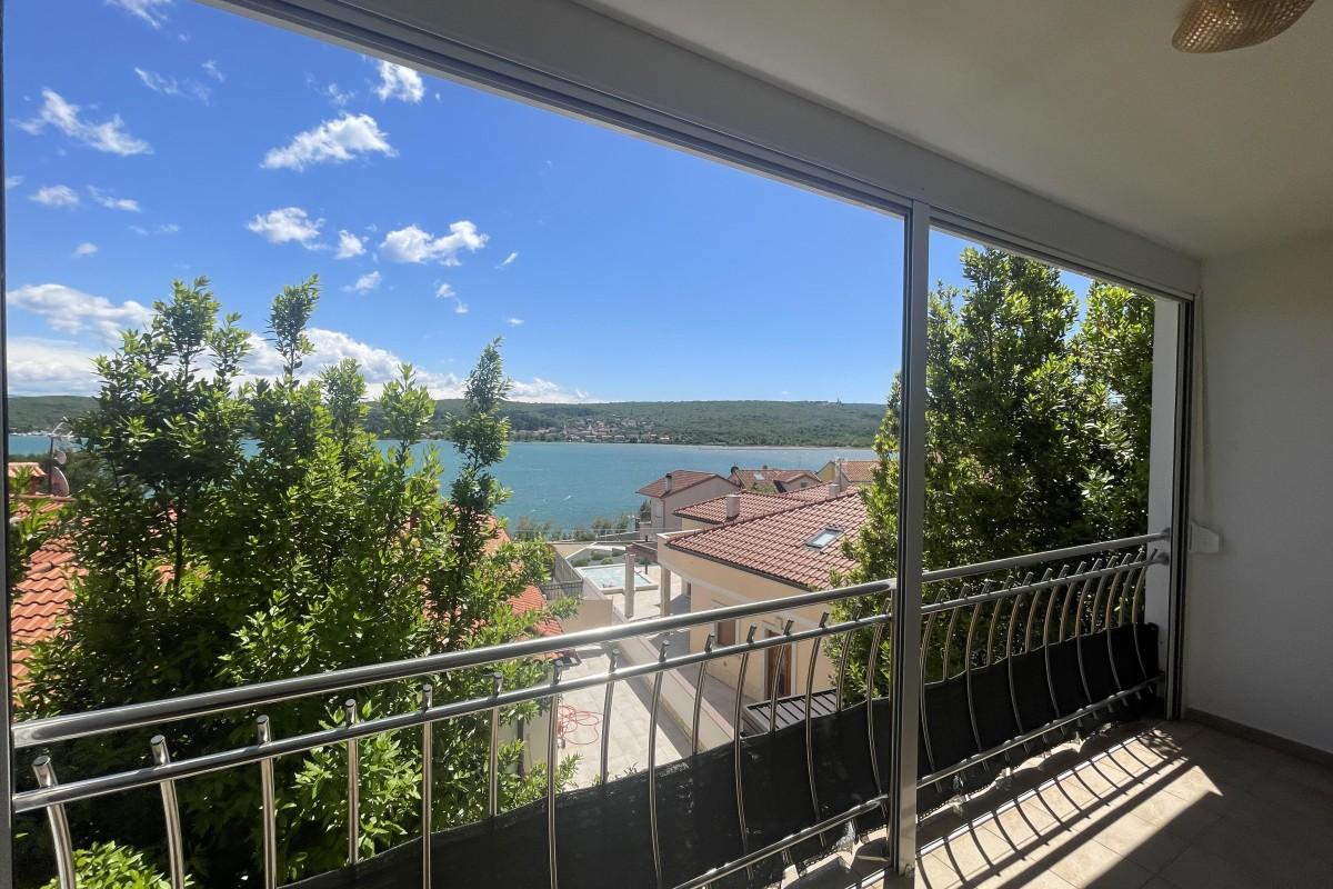 Duplexlägenhet nära stranden