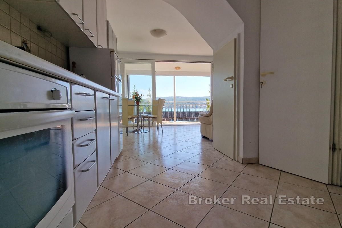 Duplexlägenhet nära stranden