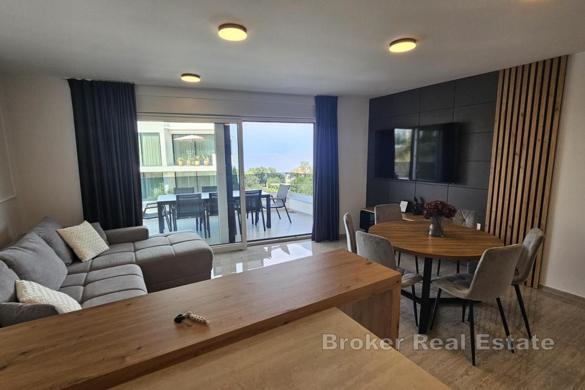 Luxuswohnung mit Pool