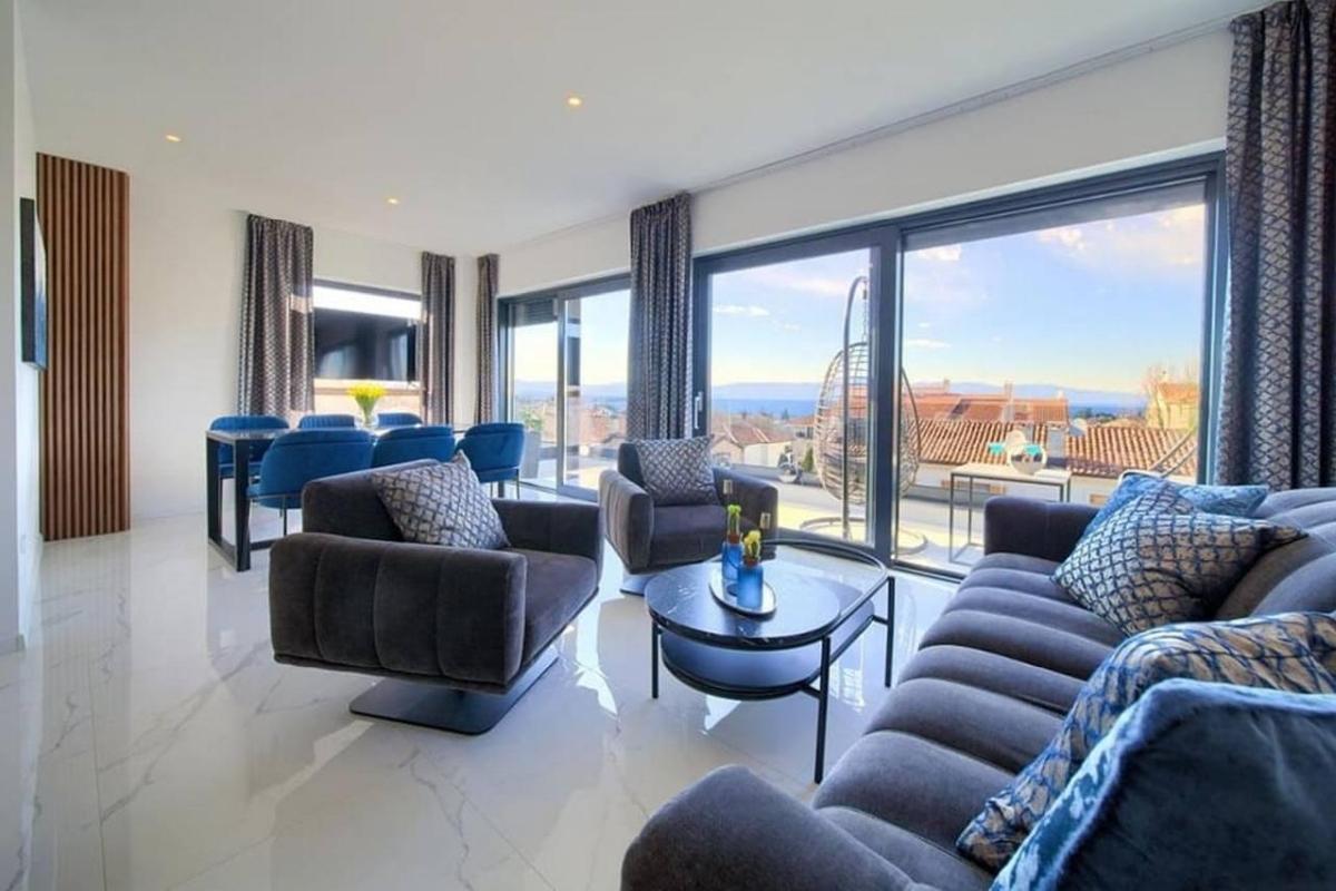 001-1023-33-Krk-Penthouse-with-sea-view-for-sale