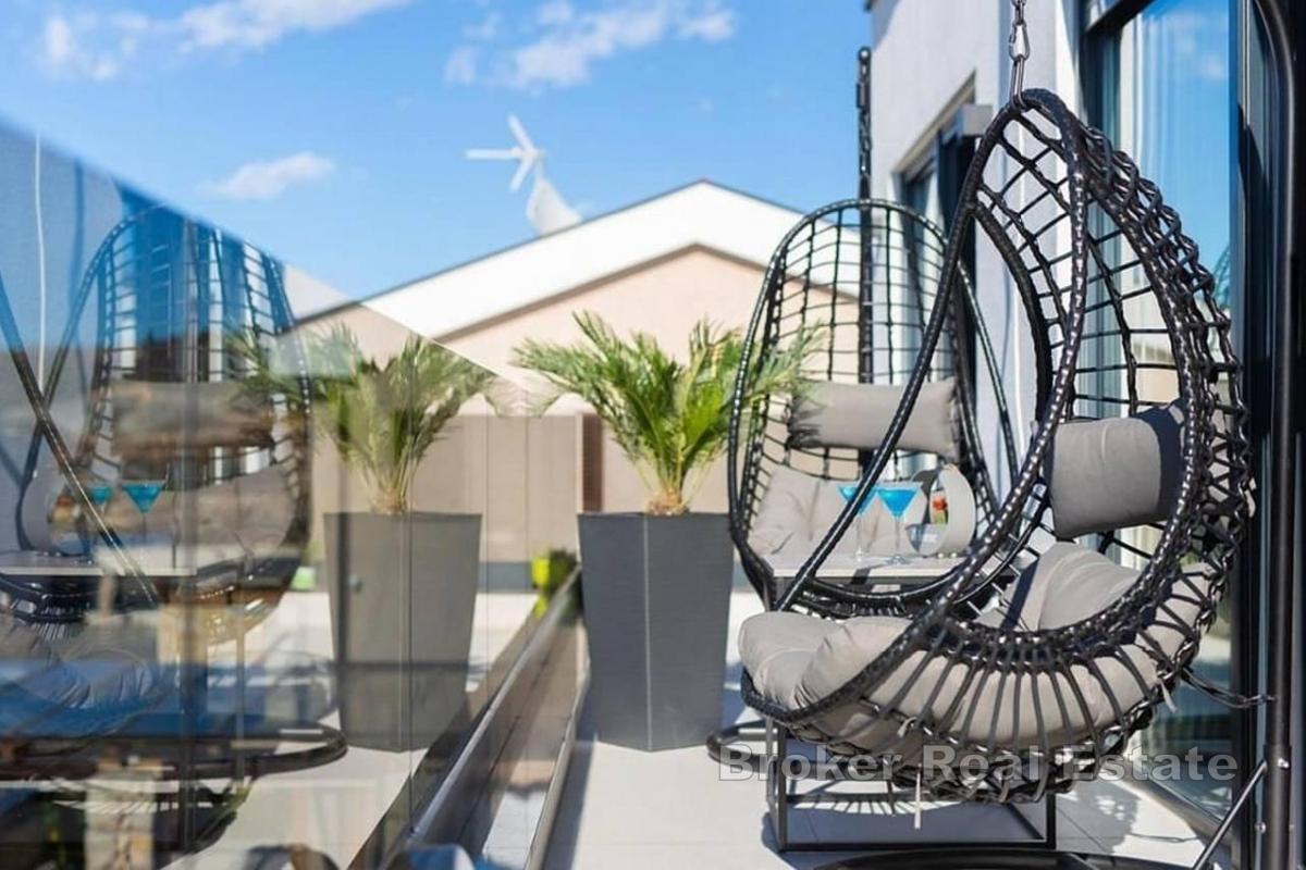 Penthouse avec deux espaces de vie séparés