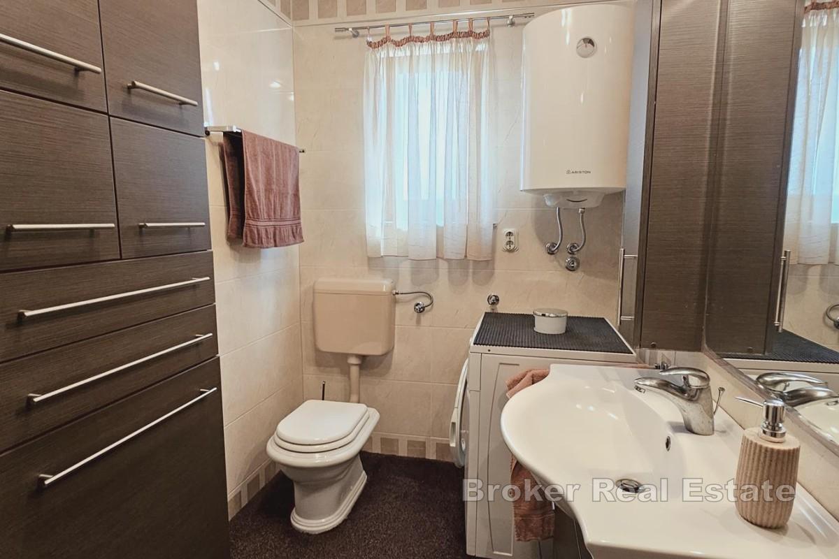 Wohnung mit Loggia und Meerblick