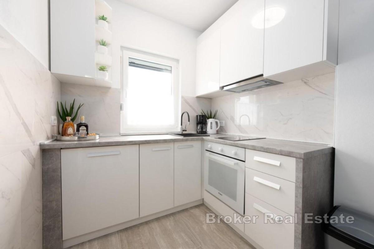 Трёхкомнатная квартира с видом на море