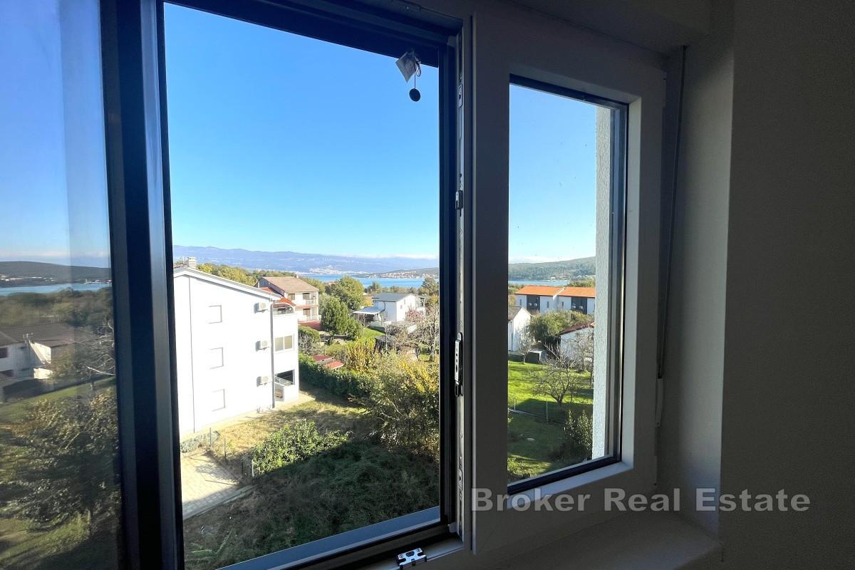 Apartament w spokojnej okolicy z widokiem na morze