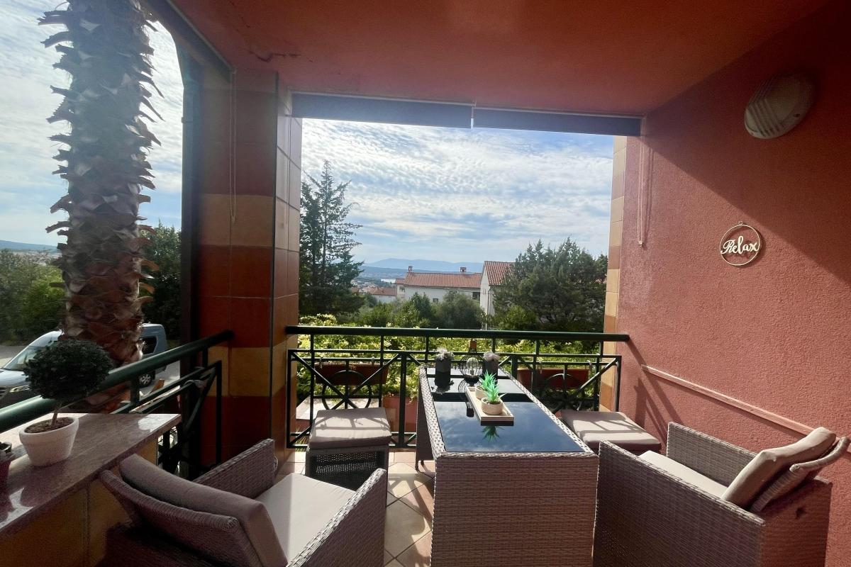 001-1023-51-Krk-Two-bedroom-apartment-near-the-center-for-sale