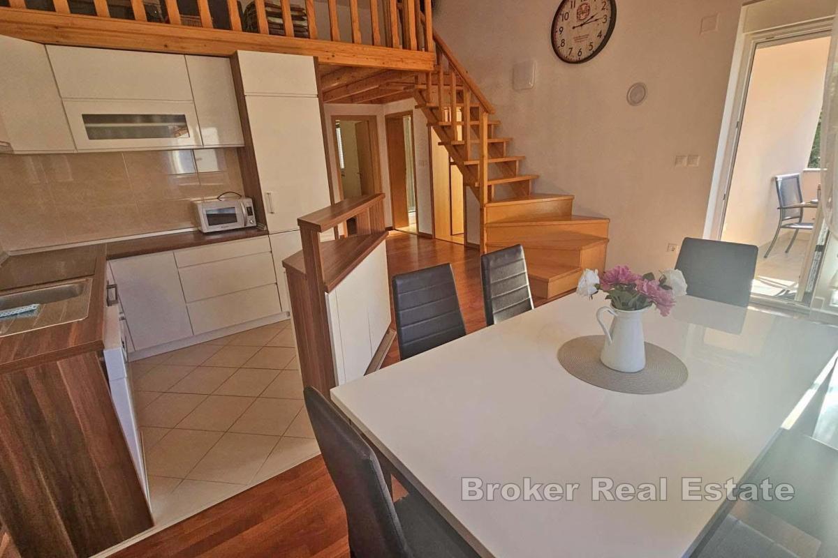 Leilighet med havutsikt i et rolig område