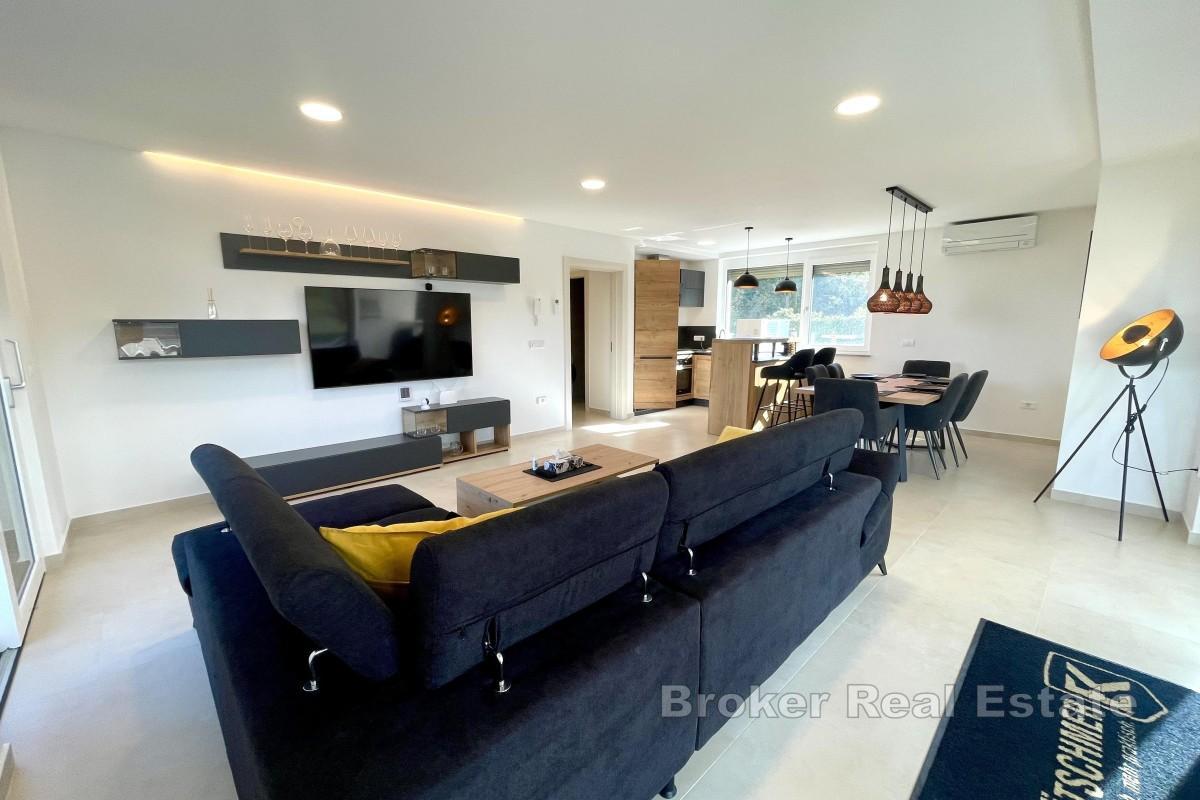 Moderní apartmán s výhledem na moře
