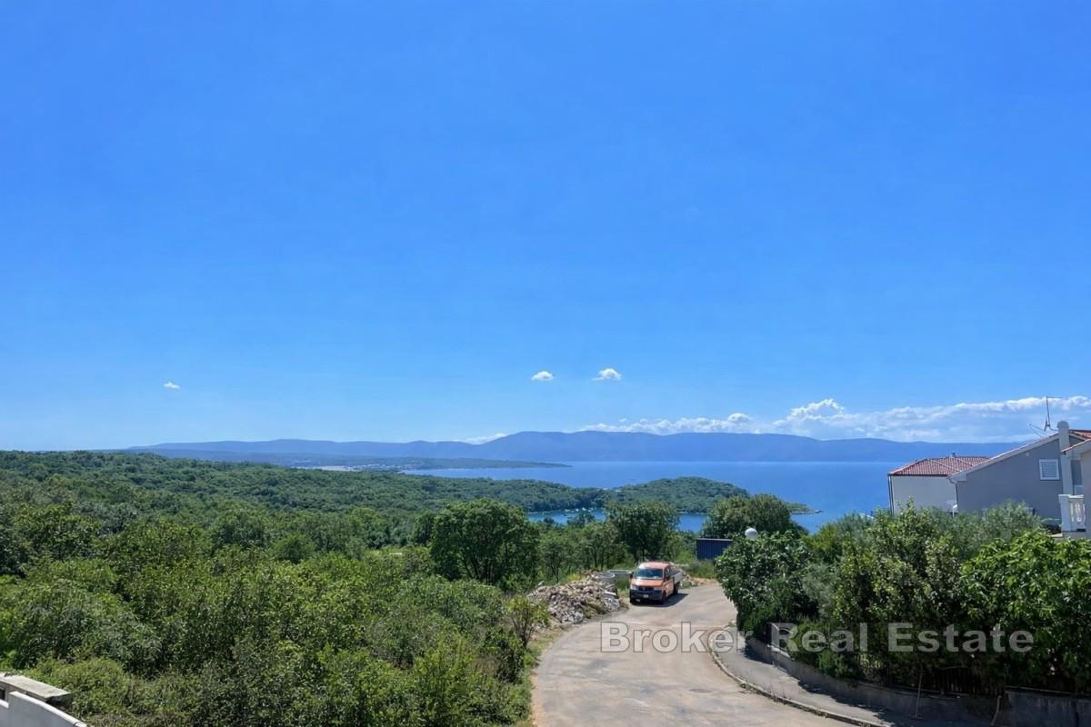 Appartement duplex avec piscine et vue mer