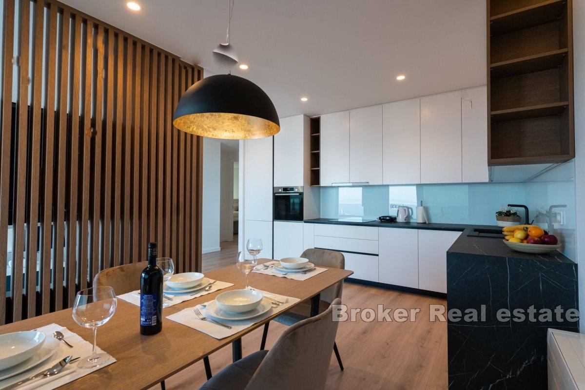 Exkluzivní luxusní apartmán s panoramatickým výhledem na moře