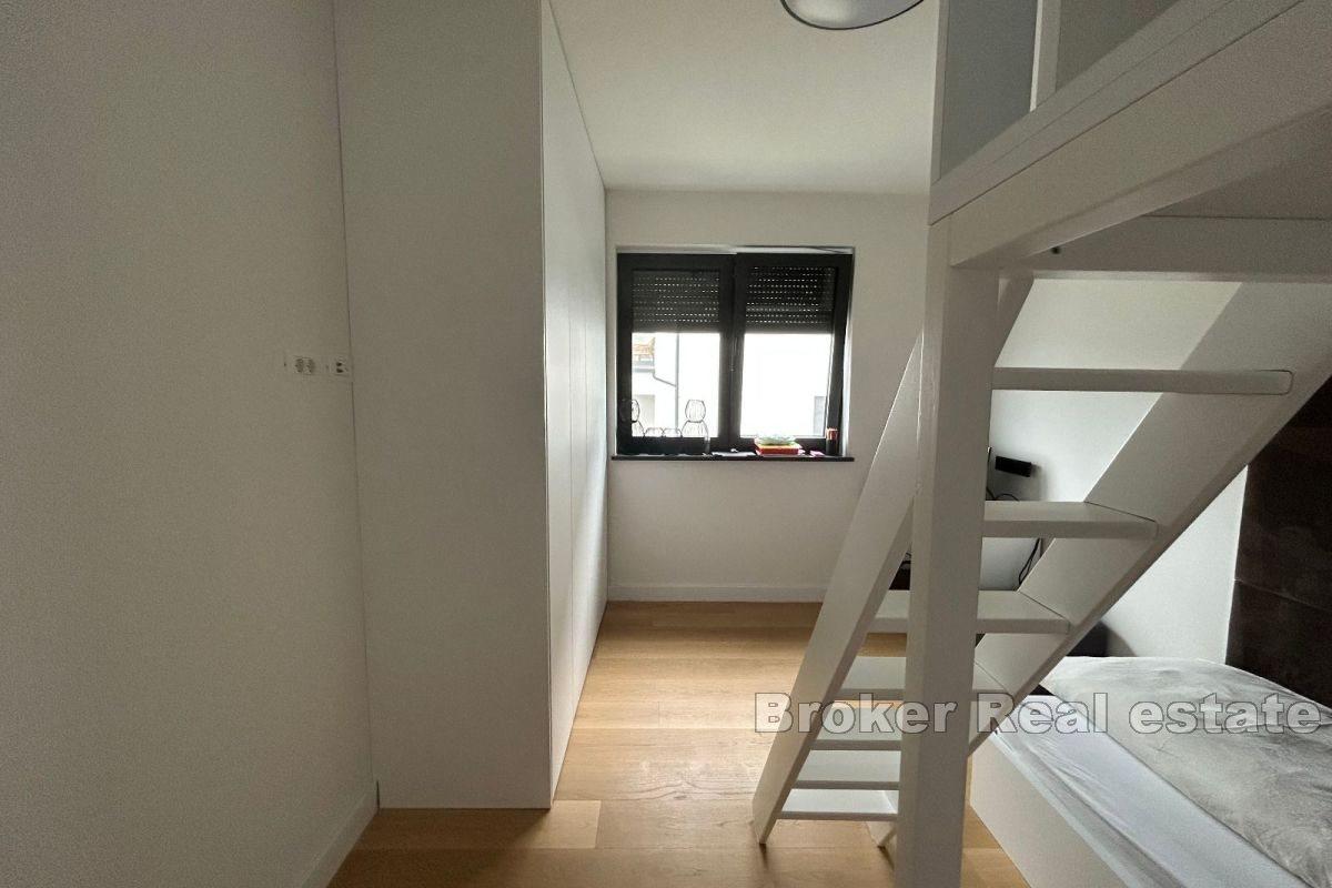 Two-bedroom apartment in a new building with a sea view