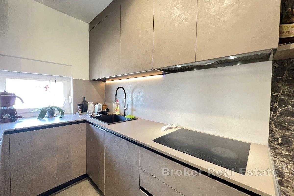 Современный дом в три этажа