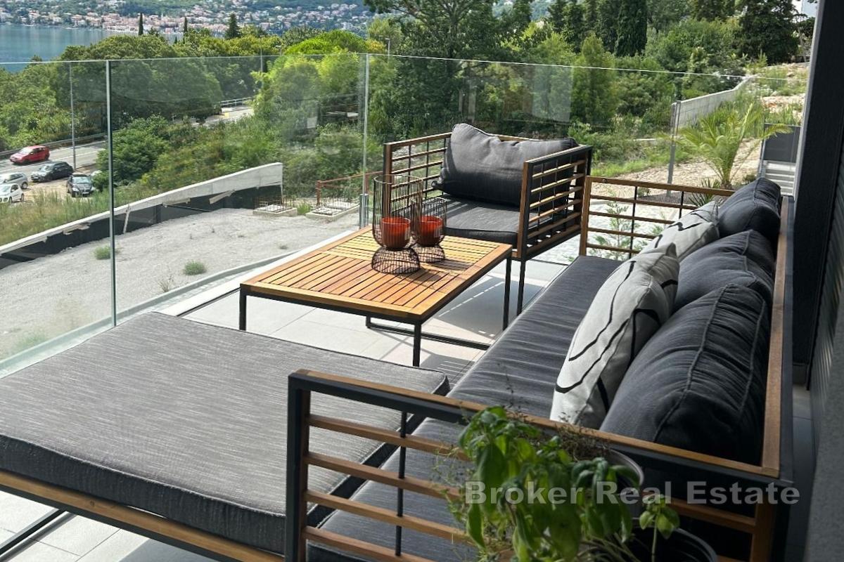 Luksusowy apartament z widokiem na morze