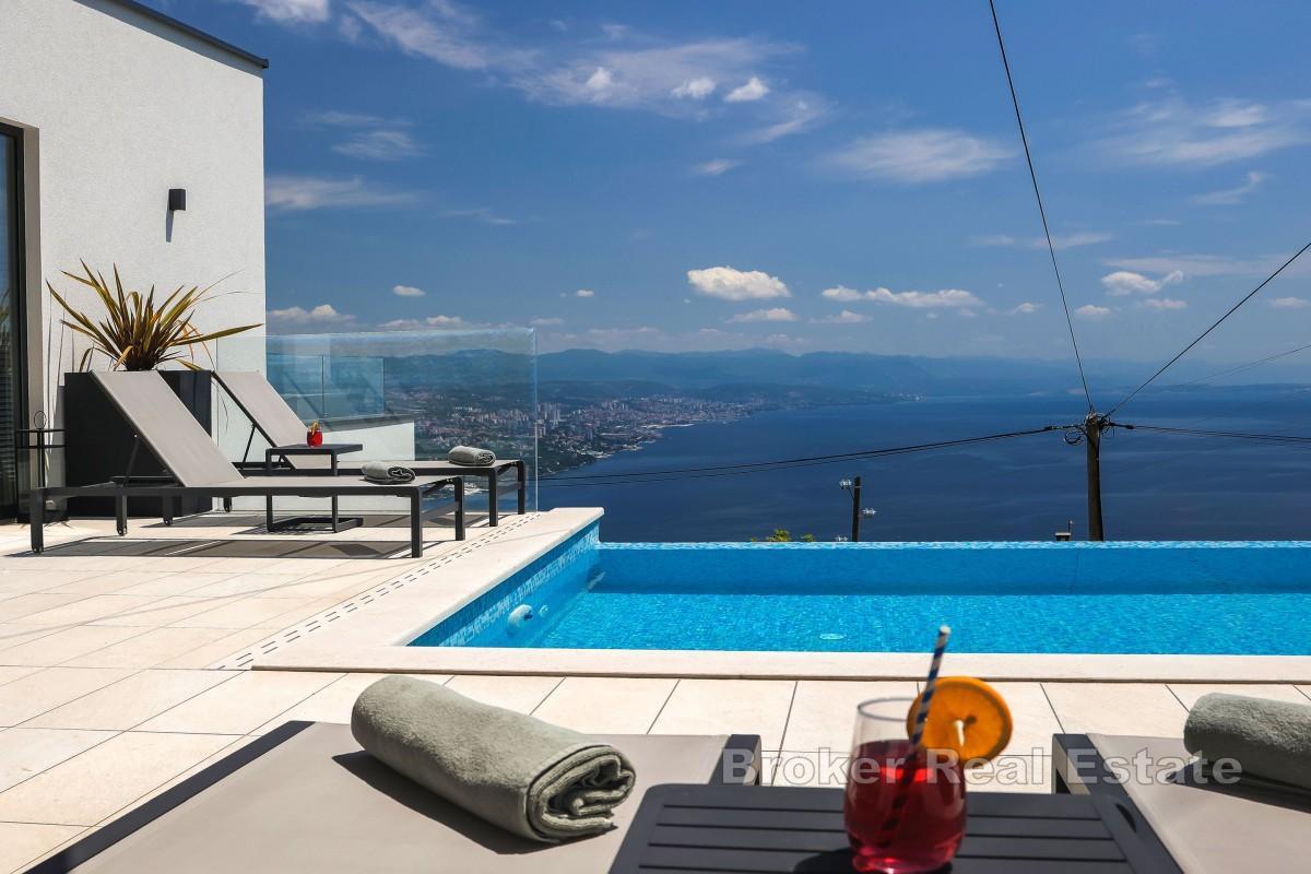 Villa med basseng og utsikt over Kvarnerbukta