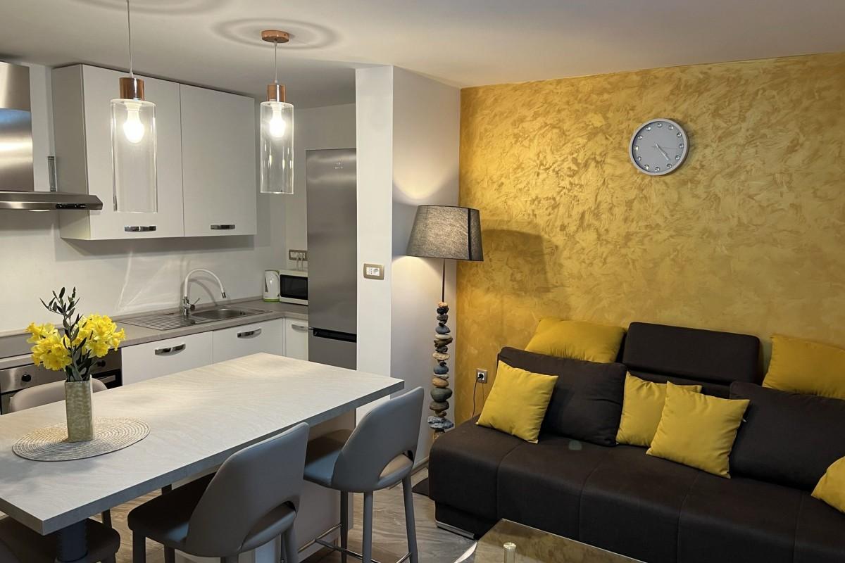 001-1024-45-Opatija-Apartment-near-the-sea-for-sale